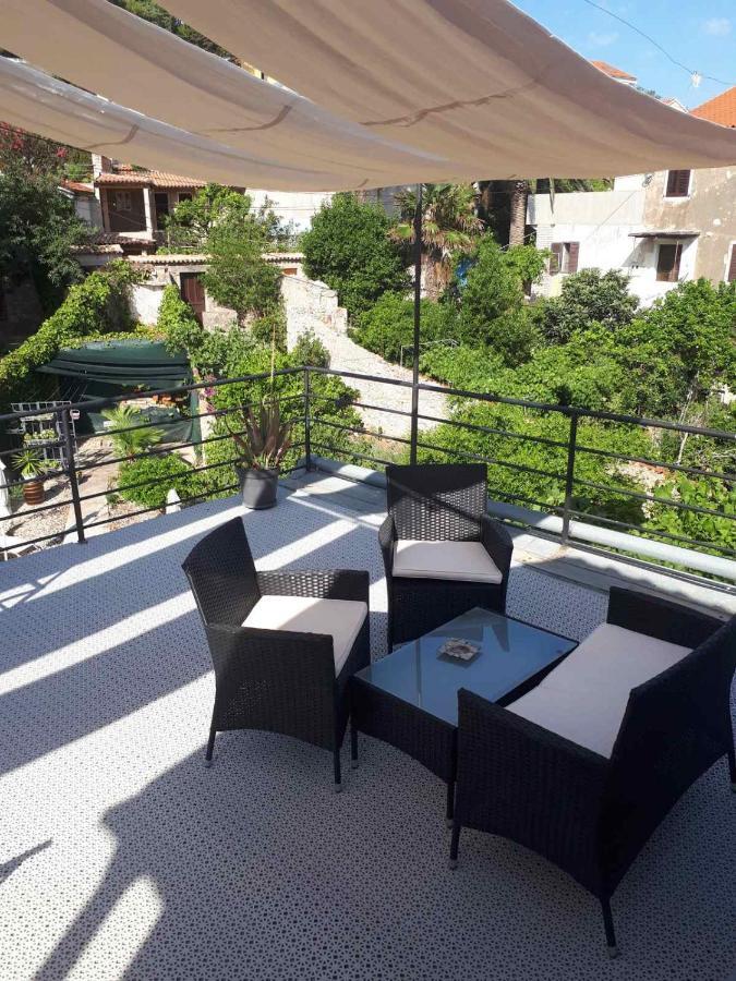 Apartments Petra 23 Mali Losinj Ngoại thất bức ảnh